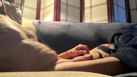 Snapshot of newgyb12 chatting on 02/15/26, 11:12 Newgyb12 online show from 02/15/26, 11:12