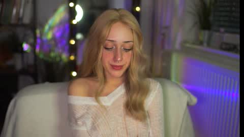 Nika online show from 03/08/26, 03:27