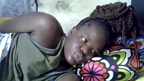 ryena and pam online show from 12/18/24, 04:20