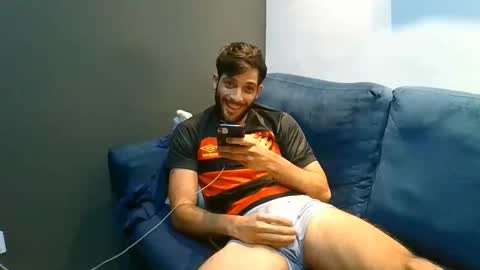 Lucena BR online show from 04/26/26, 01:03