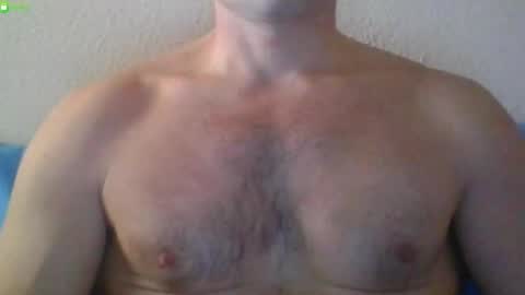 Snapshot of newtyguy90 chatting on 02/08/26, 10:40 newtyguy90 online show from 02/08/26, 10:40