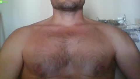 Snapshot of newtyguy90 chatting on 02/20/26, 03:56 newtyguy90 online show from 02/20/26, 03:56