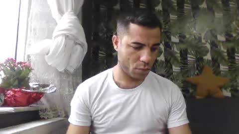 newworld0 online show from 02/09/25, 01:46