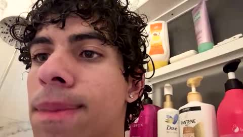 nextinline05 online show from 11/05/25, 12:54