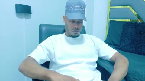 neytanmalcon online show from 11/24/25, 10:42