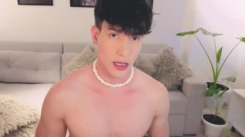 Snapshot of neythan__blaze chatting on 09/21/25, 11:28 online show from 09/21/25, 11:28