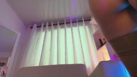  Angie   Instagram  angie julianac add me online show from 09/11/25, 08:53