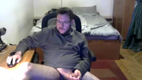 nezoss online show from 02/16/26, 04:47