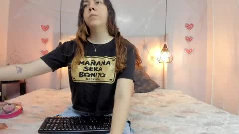 Milena online show from 07/06/26, 01:19