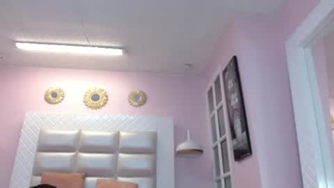 Snapshot of nezzukoo chatting on 06/20/26, 12:19 nezzukoo online show from 06/20/26, 12:19