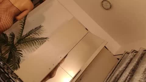 nhairobi online show from 12/17/25, 10:43