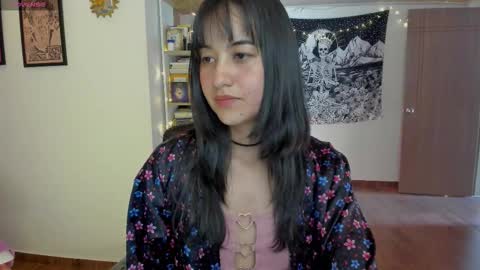 Nia online show from 09/24/25, 07:06