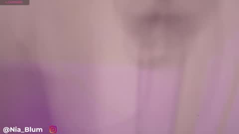 Snapshot of nia_blum chatting on 01/07/26, 01:13 Nia Blum online show from 01/07/26, 01:13