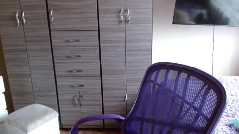 Dani online show from 01/10/25, 09:10