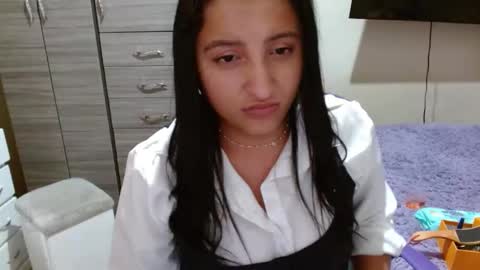 Dani online show from 01/11/25, 12:22