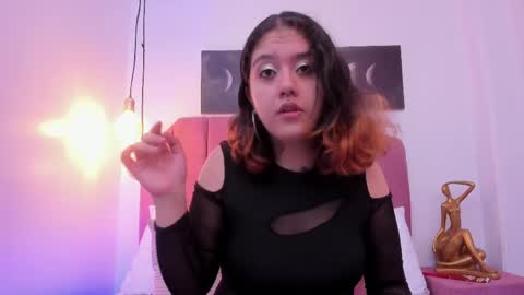 Estefani  online show from 04/30/26, 03:46