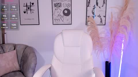 Nia online show from 10/06/25, 01:30