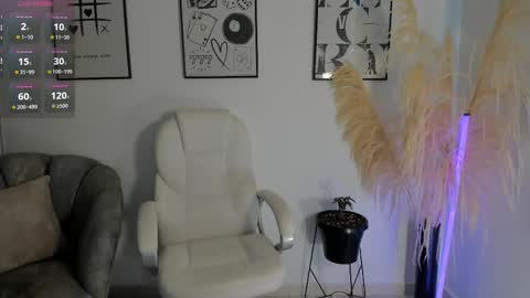 Nia online show from 12/02/25, 03:07