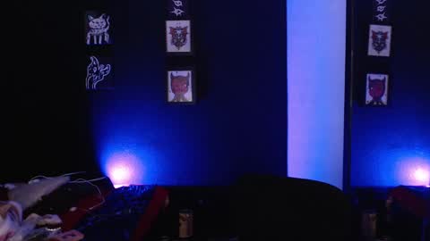 Snapshot of niakat_ chatting on 12/11/24, 05:43  niakat  online show from 12/11/24, 05:43