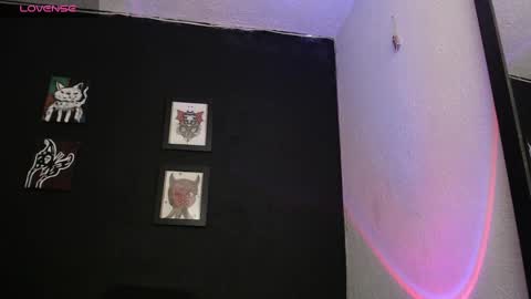 Snapshot of niakat_ chatting on 01/10/25, 09:23  niakat  online show from 01/10/25, 09:23