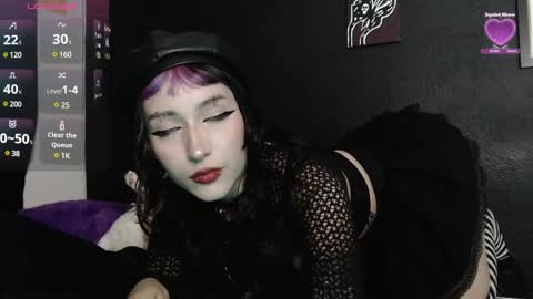 Snapshot of niakat_ chatting on 01/12/25, 04:52  niakat  online show from 01/12/25, 04:52