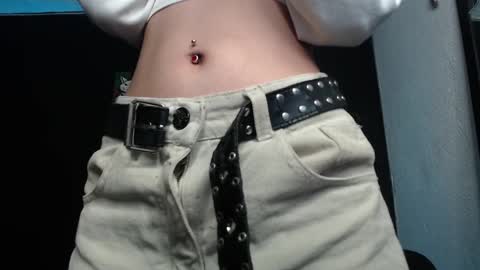 Snapshot of niakat_ chatting on 01/17/25, 06:57  niakat  online show from 01/17/25, 06:57