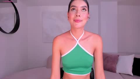 Call me Nia  online show from 02/13/25, 08:13