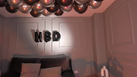 Call me Nia  online show from 02/19/25, 12:35