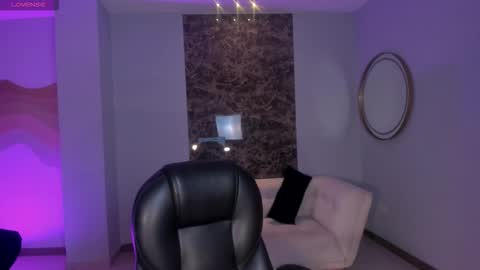 Call me Nia  online show from 02/10/26, 02:48