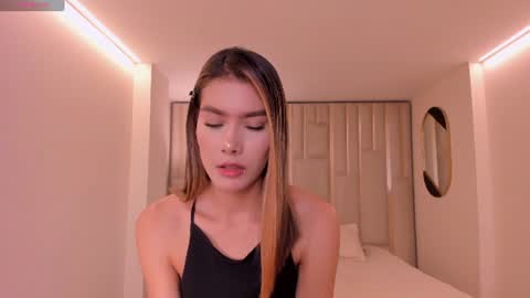 Snapshot of niasalvatore chatting on 06/30/26, 06:31 Call me Nia online show from 06/30/26, 06:31