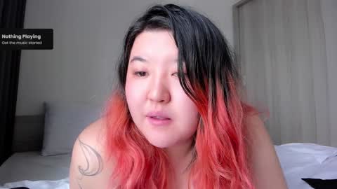 Snapshot of niatonoori chatting on 12/28/24, 03:15 Kim online show from 12/28/24, 03:15