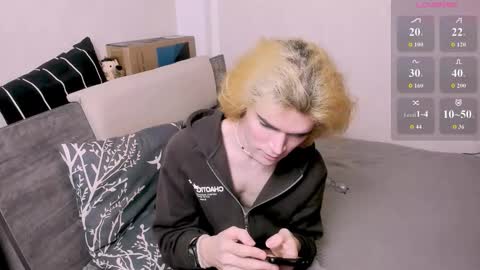 Snapshot of nic_ky chatting on 01/12/26, 02:28 Nick PVT is open FanslyTwitter - Nic kycb online show from 01/12/26, 02:28