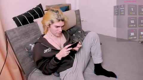 Snapshot of nic_ky chatting on 01/16/26, 09:24 Nick PVT is open FanslyTwitter - Nic kycb online show from 01/16/26, 09:24