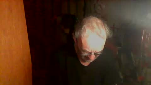 Snapshot of nice6body chatting on 05/20/26, 12:06 nice6body online show from 05/20/26, 12:06