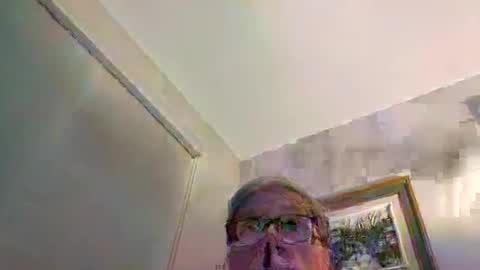Snapshot of nice_gentle_naughty chatting on 05/19/26, 01:56 Nice Gentle Naughty online show from 05/19/26, 01:56