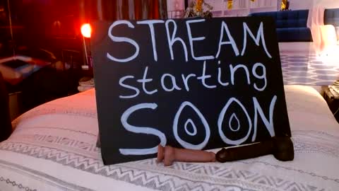 Snapshot of niceandsavvy chatting on 09/28/25, 03:56 NICE AND SAVVY online show from 09/28/25, 03:56