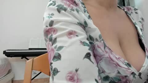 Sfora online show from 11/24/25, 12:10