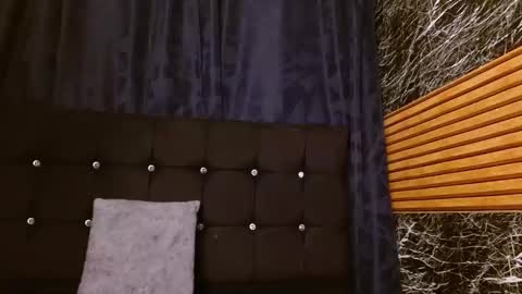 Snapshot of nicecherry_ chatting on 02/25/25, 02:47 Michell online show from 02/25/25, 02:47