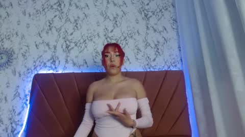 Snapshot of nicecherry_ chatting on 10/17/25, 11:51 Michell online show from 10/17/25, 11:51