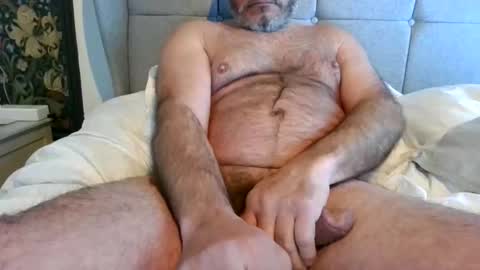 Snapshot of nicecock4u1979 chatting on 02/15/26, 10:03 hot builder online show from 02/15/26, 10:03