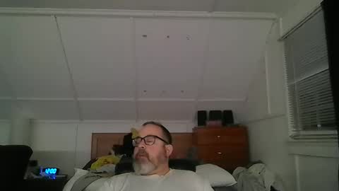 Snapshot of niceguy7208 chatting on 02/10/26, 05:00 niceguy7208 online show from 02/10/26, 05:00