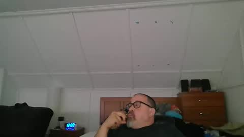 niceguy7208 online show from 05/18/26, 04:18