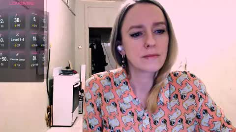Kathrine online show from 04/23/26, 10:01