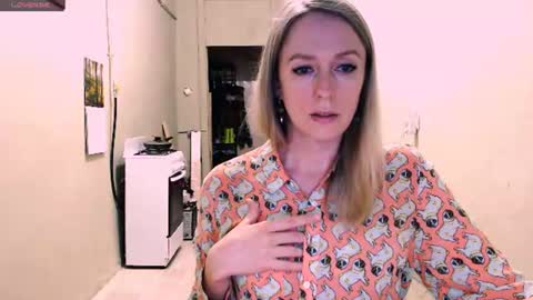 Kathrine online show from 06/22/26, 06:38