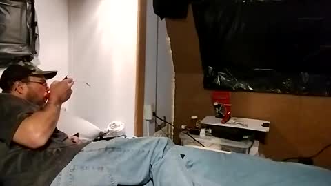 Snapshot of nicholasjesse51 chatting on 09/20/25, 02:23 nicholasjesse51 online show from 09/20/25, 02:23