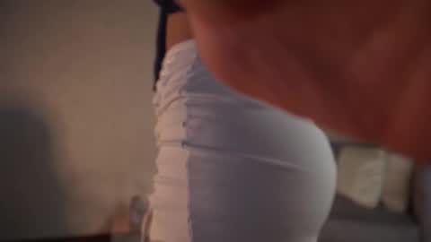 Snapshot of nichole__evans chatting on 02/20/25, 10:26 nichole__evans online show from 02/20/25, 10:26