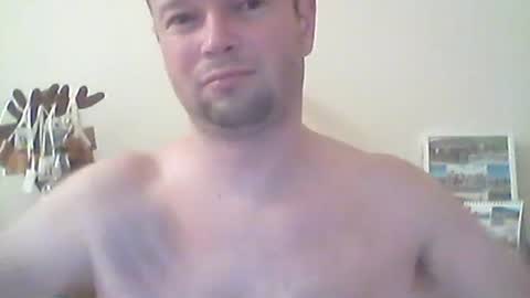 nick1990b online show from 12/18/25, 06:47