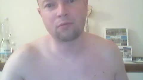 nick1990b online show from 04/09/26, 05:51