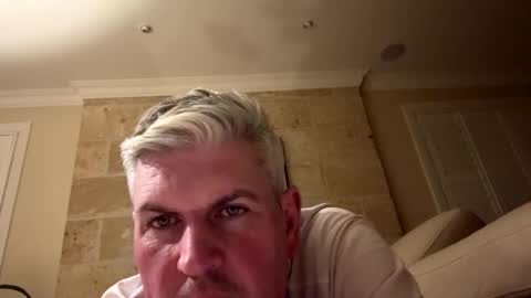 nick578320 online show from 09/18/25, 01:02