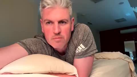 nick578320 online show from 10/12/25, 04:11